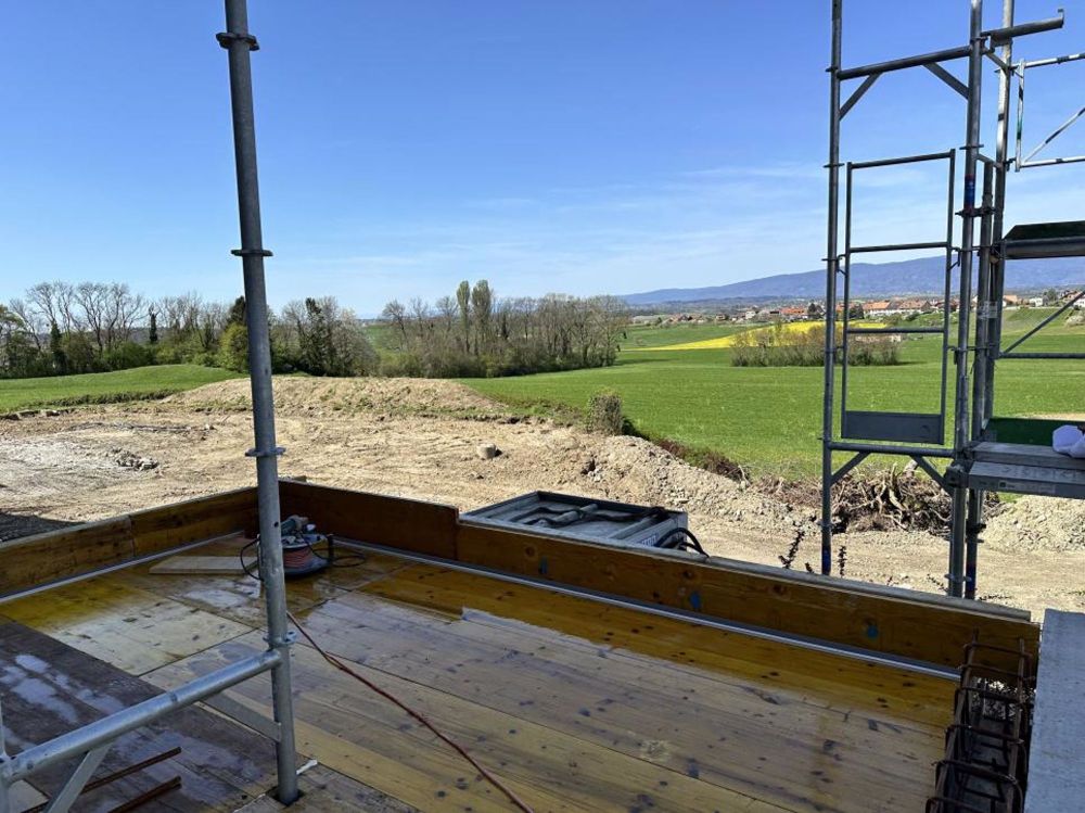 La terrasse jouit d'une vue bucolique